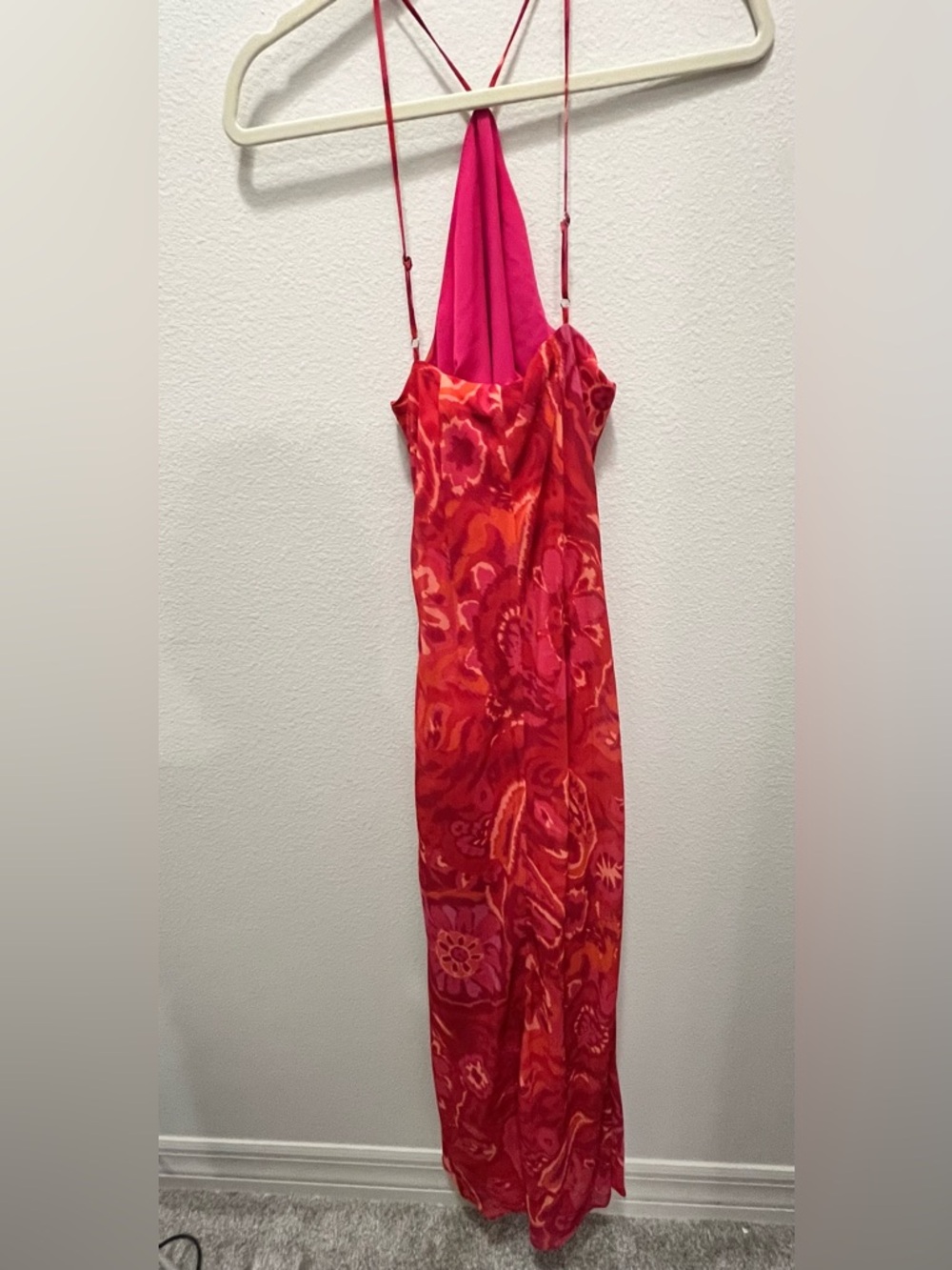 NWOT Vici Collection Hayden Abstract Halter Maxi Dress - never worn - Picture 5 of 6